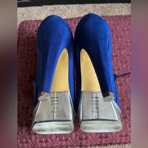 Blue faux suede silver accent heeled booties - Picture 2 of 5